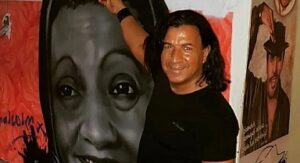 Adil Palta, ‘Bizden Bize’ ile kaldığı yerden devam ediyor