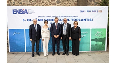 Başkan Tugay’dan sanayicilere yeşil dönüşüm çağrısı