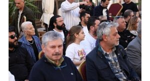 Çeşme Belediyesi, Balıkçılar ve Terziler Sokağı yenileme projesini esnafla paylaştı