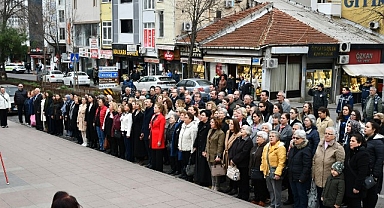 Malkara’da 5 Aralık Dünya Kadın Hakları Günü ve Türk Kadınına Seçme ve Seçilme Hakkı Verilmesinin 91. Yılı Kapsamında Program Gerçekleştirildi