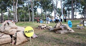 Orman ekosisteminde atıkların tehlikesi uygulamalı gösterildi