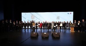 Vali Akın ile Başkan Altay 17. Altın Dokunuşlar Festivali’ni ve Gazze Kermesi’ni Açtı