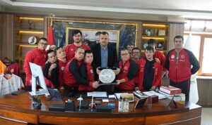 Başkan Taşyasan Down Sendromlular Basketbol Milli Takımı’nı ağırladı