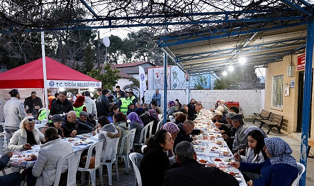 Didim Belediyesi Batıköy Mahallesi’nde İftar Sofrası Kurdu