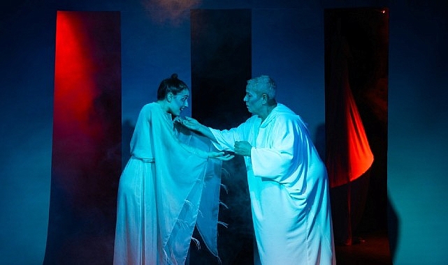 Kadın Oyunları Festivali 13-17 Mart Tarihlerinde Ayvalıklı Tiyatroseverlerle Altıncı Kez Buluşacak