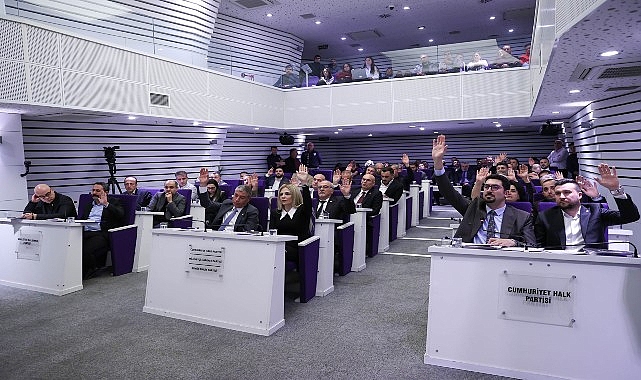 Buca Belediye Başkanı Görkem Duman: “Ne eğildik, ne de bir adım geri attık”