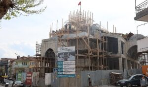 Kuruçeşme Merkez Camii ortaya çıkıyor
